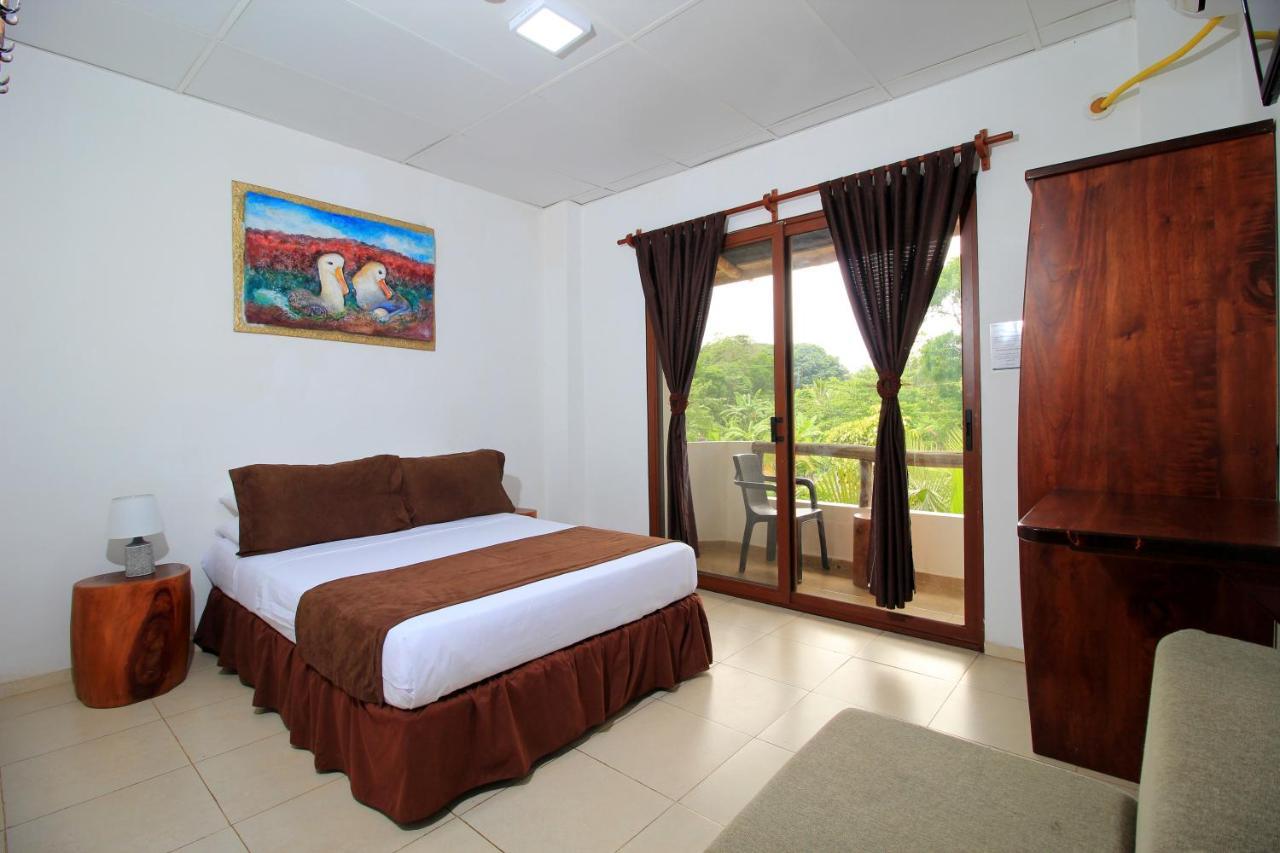 Natura Gardens Galapagos Bellavista  Dış mekan fotoğraf