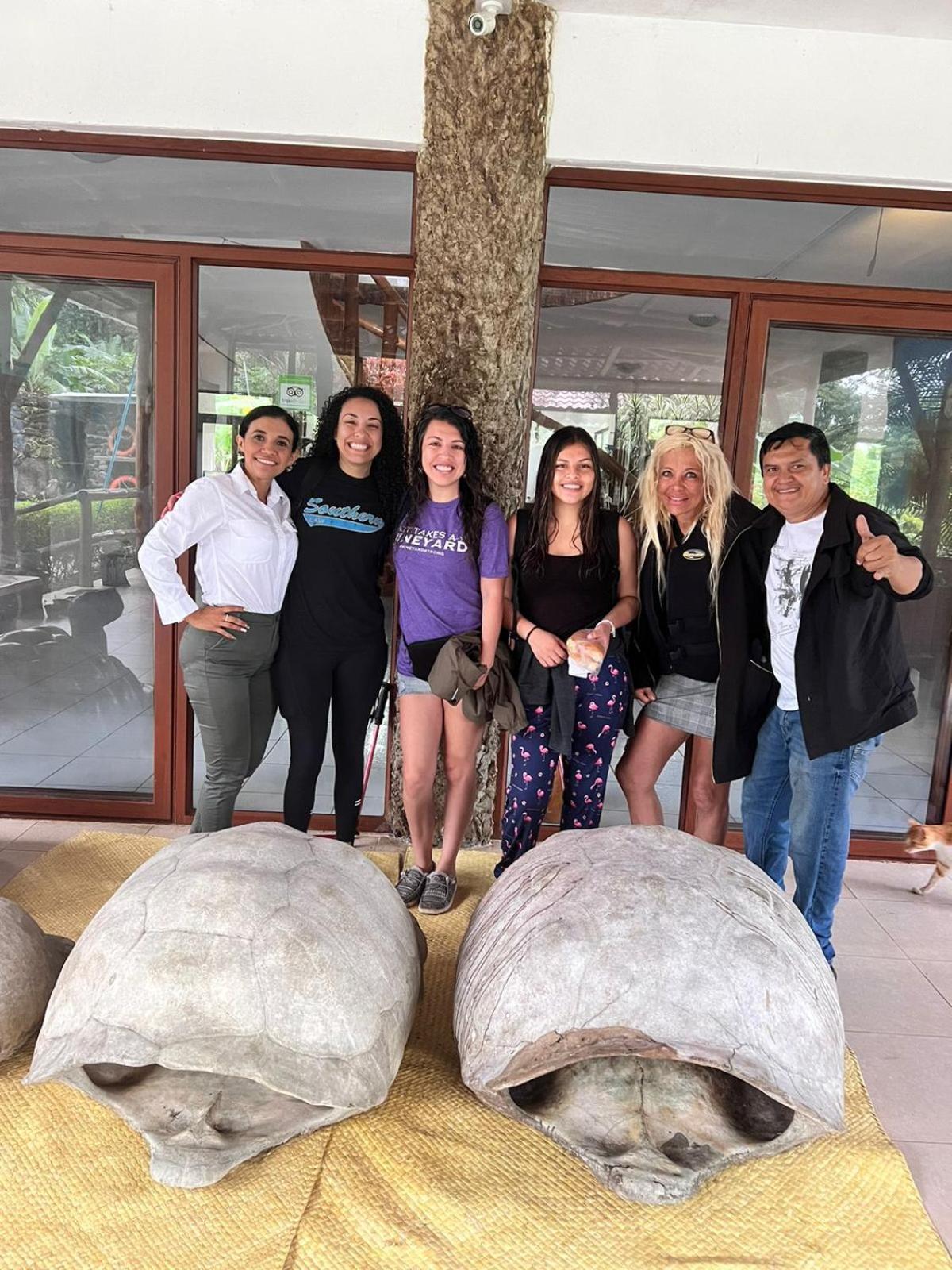 Natura Gardens Galapagos Bellavista  Dış mekan fotoğraf